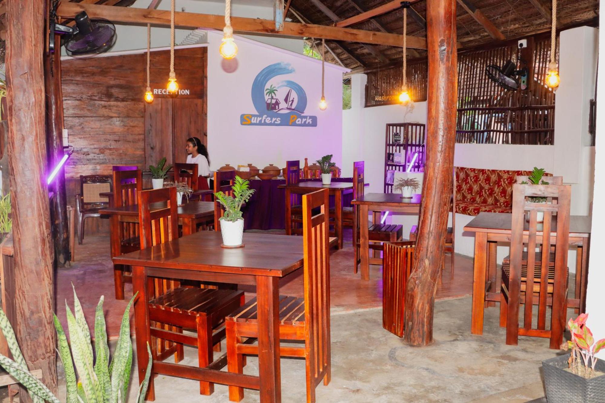 Surfers Park Arugambay Acomodação com café da manhã Baía de Arugam Exterior foto